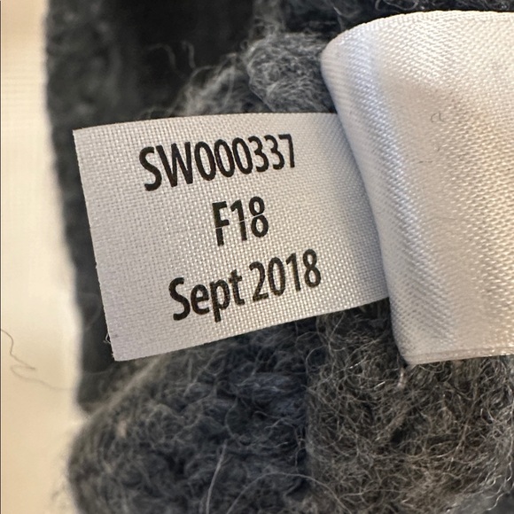 Smartwool Sweater - Picture 7 of 7